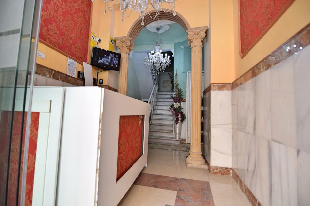 Apartamentos Marques De La Merced Málaga Buitenkant foto